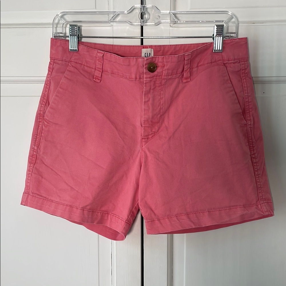 GAP Salmon Khaki Shorts